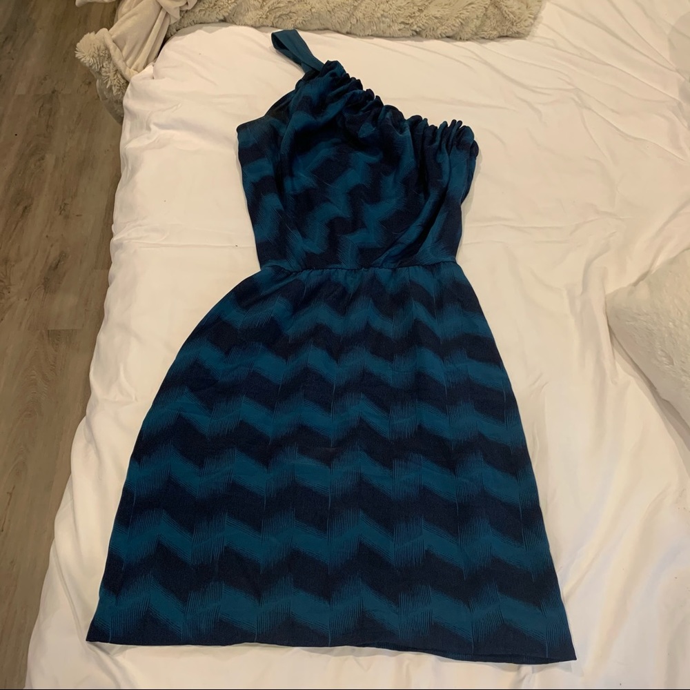 Tsesay by TSE 100% Silk Dress - Picture 2 of 8